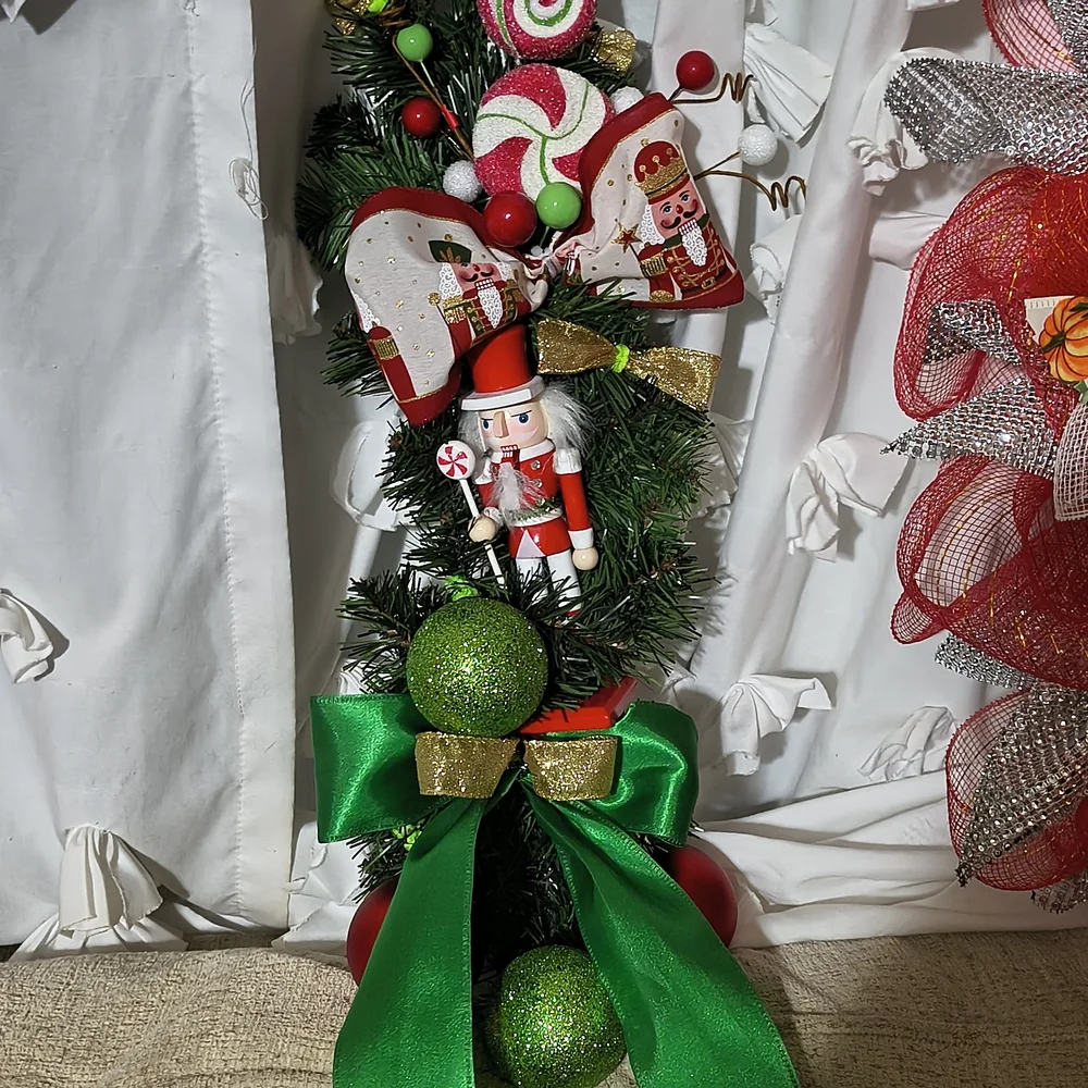 Festive Red and Green Holiday Bow
